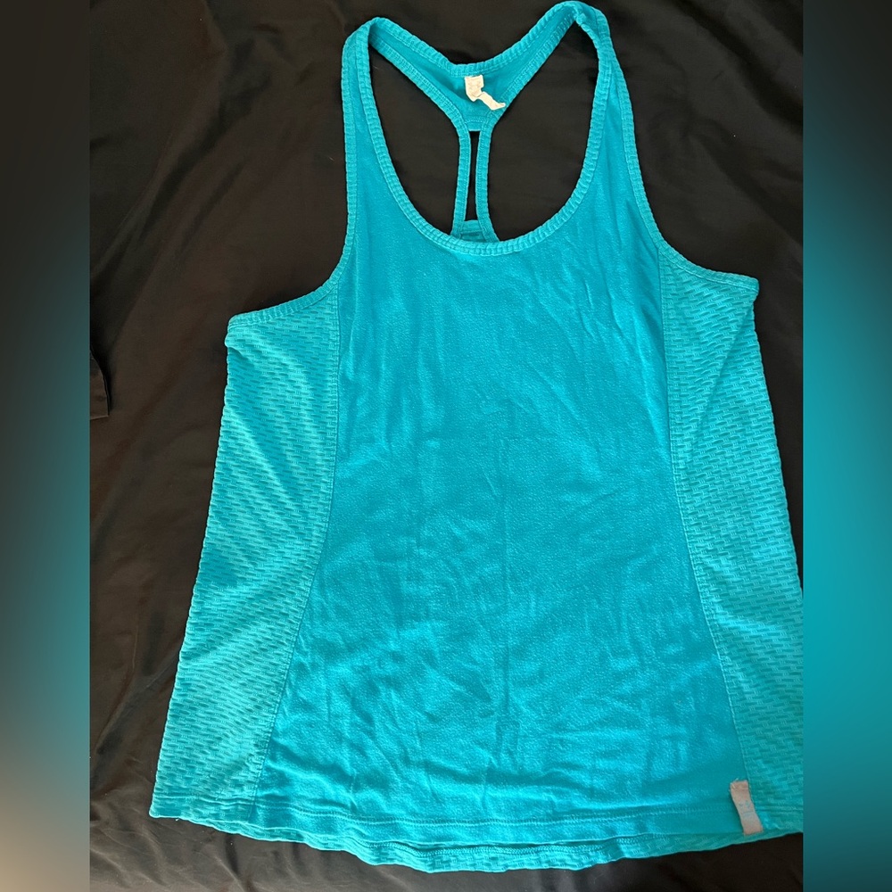 Under Armour Women’s Racerback Workout Tank Top